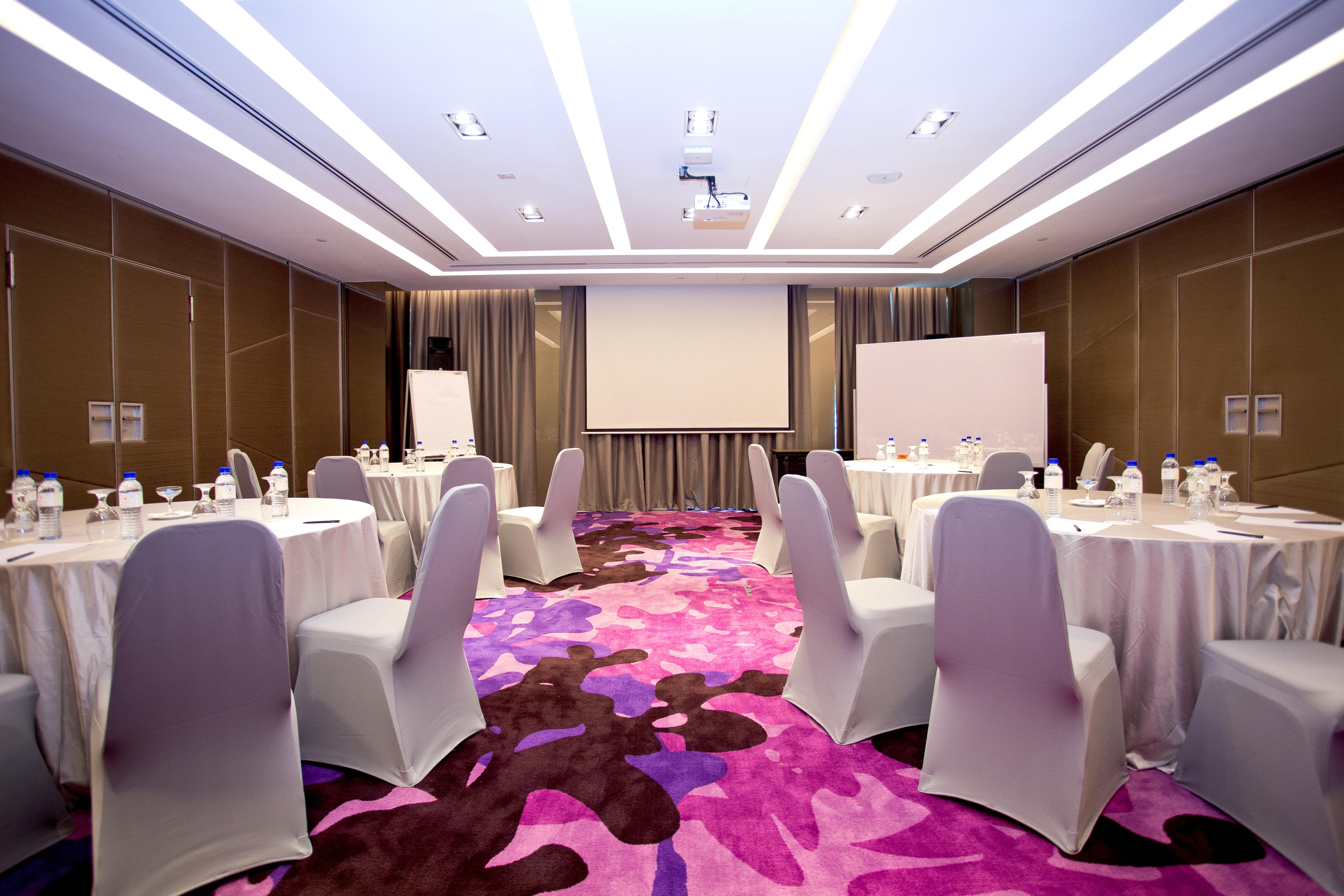 Vouk Hotel Suites, Penang George Town Eksteriør bilde