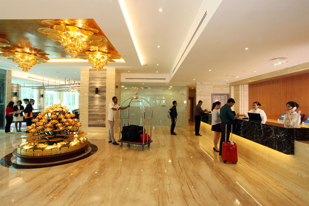 Vouk Hotel Suites, Penang George Town Eksteriør bilde