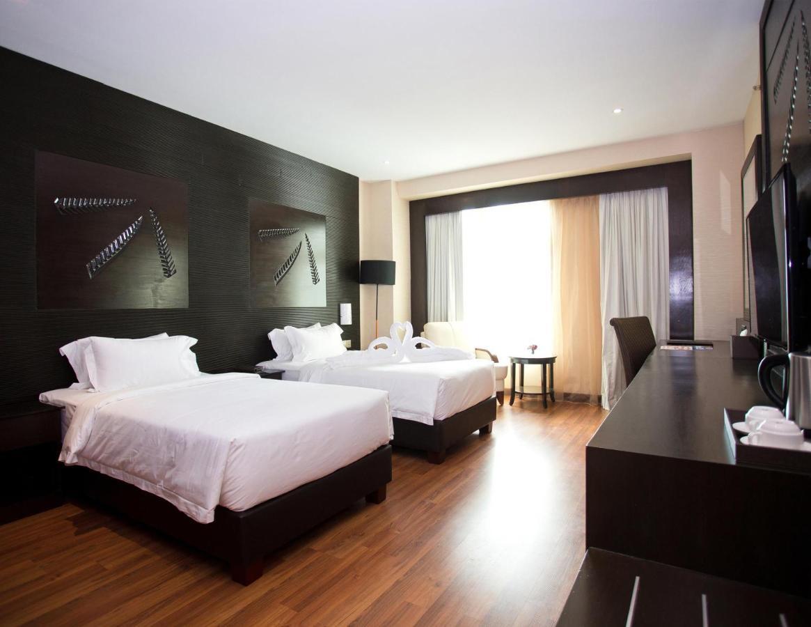 Vouk Hotel Suites, Penang George Town Eksteriør bilde